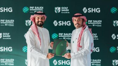 جولف السعودية وSHG توقعان شراكة استراتيجية لرعاية بطولة السعودية الدولية للجولف 2025 2 1 175