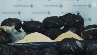 اليقظة الجمركية تفشل "شحنة الفحم": إحباط تهريب أكثر من 5.3 مليون حبة كبتاجون والقبض على 3 متورطين 6 1 224