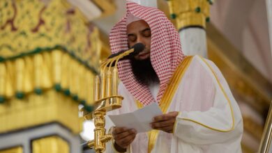 خطيب المسجد النبوي الشيخ صلاح البدير: سارعوا إلى التوبة فرحمة الله واسعة واستعدوا للآخرة بالعمل الصالح. 6 1 280