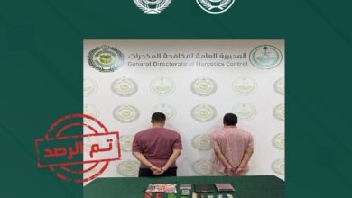 القبض على مواطنين لترويجهما الحشيش والإمفيتامين وأقراص خاضعة لتنظيم التداول 3 1 3943