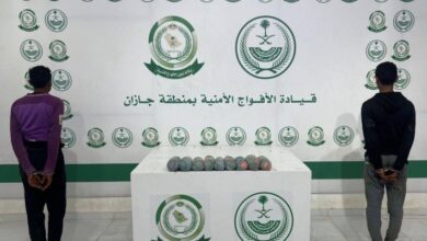 الأفواج الأمنية بجازان تقبض على مخالفَيْن لتهريبهما (4) كيلو جرامات من القات المخدر 12 1 3984