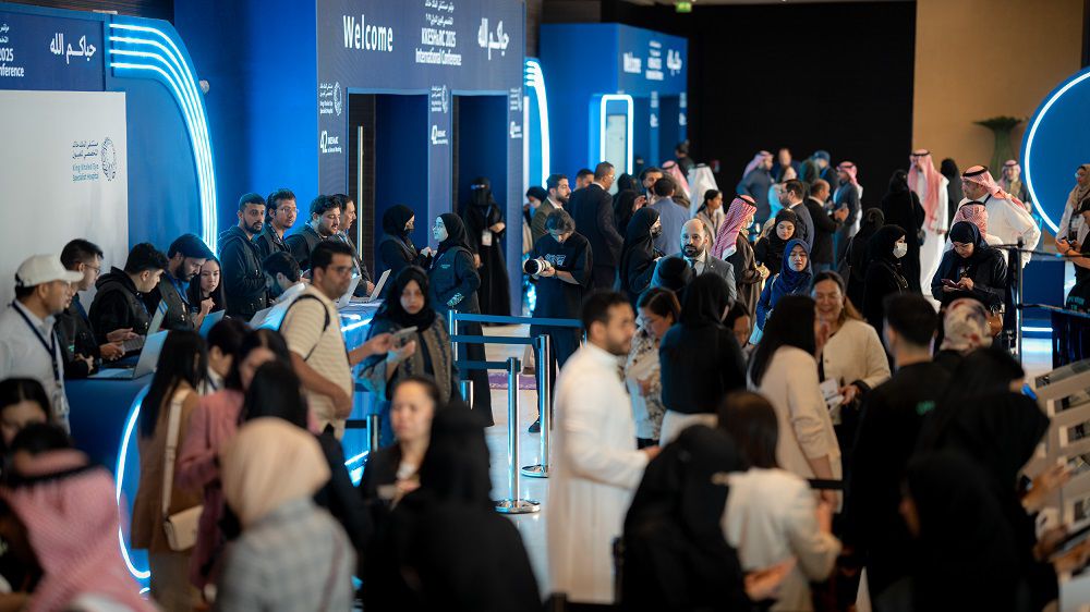 انطلاق فعاليات المؤتمر الدولي لمستشفى الملك خالد التخصصي للعيون ومركز الأبحاث 2025 في الرياض 2 2 1646