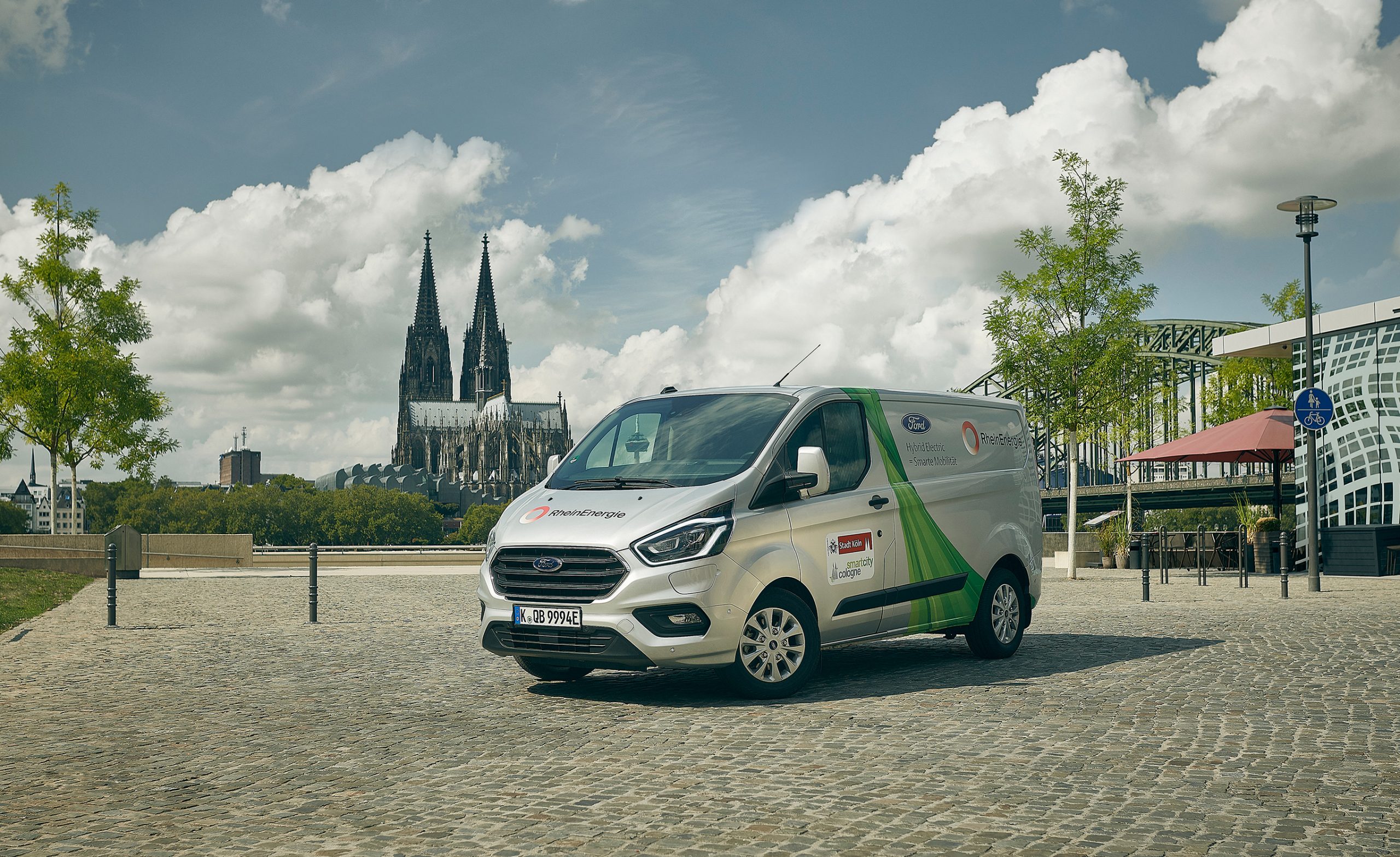 Blockchain Dynamic Geofencing And Plug In Hybrid Vans Can Help Improve Urban Air Quality scaled