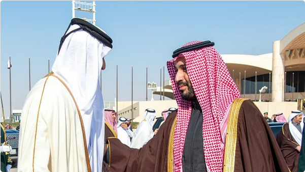 أمير قطر يغادر الرياض وولي العهد في مقدمة مودعيه 1 22 109