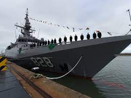 3 1054