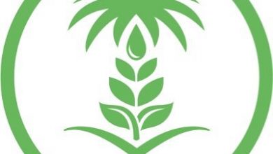 3 200
