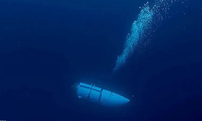 3 2584