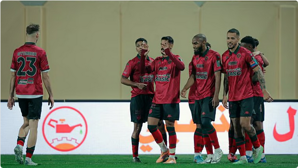 الخلود يتأهل إلى نصف نهائي كأس خادم الحرمين بعد فوز جنوني على الخليج (4-3) 1 33 120