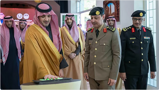 الأمير عبدالعزيز بن سعود يضع حجر الأساس لمركز العمليات الأمنية الموحدة "911" بالجوف 1 33 124