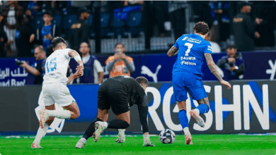 الهلال ينتصر بالعزيمة: ثنائية ثمينة تهزم الفتح رغم النقص العددي 2 333 102