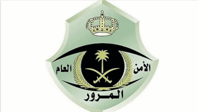 فرق المرور تباشر حادث اصطدام شاحنة ومركبة في جدة 8 6 395