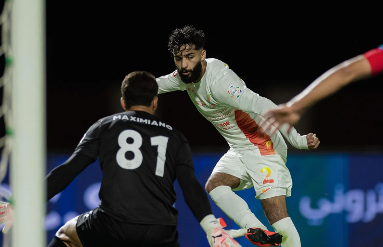 هاتريك كينونيس يقود القادسية لهزيمة نيوم واقتناص وصافة دوري روشن 1 666 104