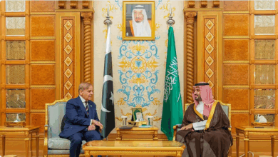 ولي العهد يلتقي رئيس وزراء باكستان ويبحثان العلاقات الثنائية وفرص الشراكة 5 9 423