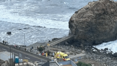 موجات عملاقة تضرب الجزيرة وتخلف 3 قتلى و15 مصاباً وتحذيرات من ظواهر بحرية غير معتادة 9 99 217