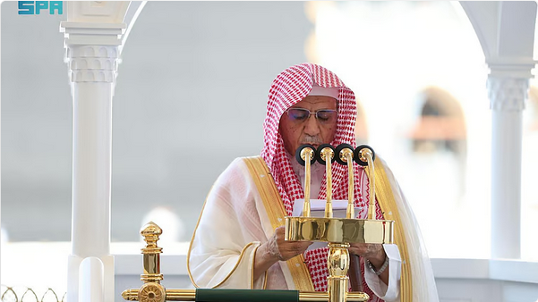 خطيب المسجد الحرام: تقوى الله وحسن الظن به أساس الطمأنينة. 1 999 192