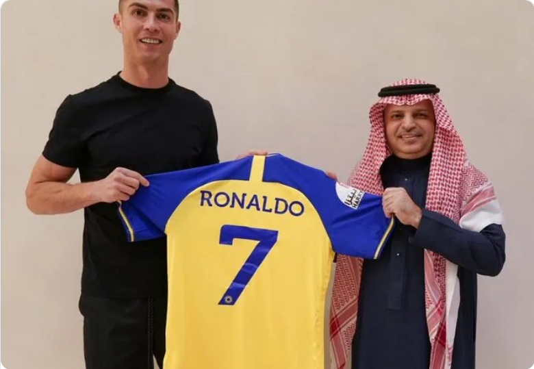Screenshot 2022 12 31 at 22 06 42 متى يلعب رونالدو أول مباراة له مع العالمي؟ صحيفة المناطق السعودية