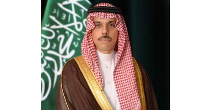 الهلال 11 25