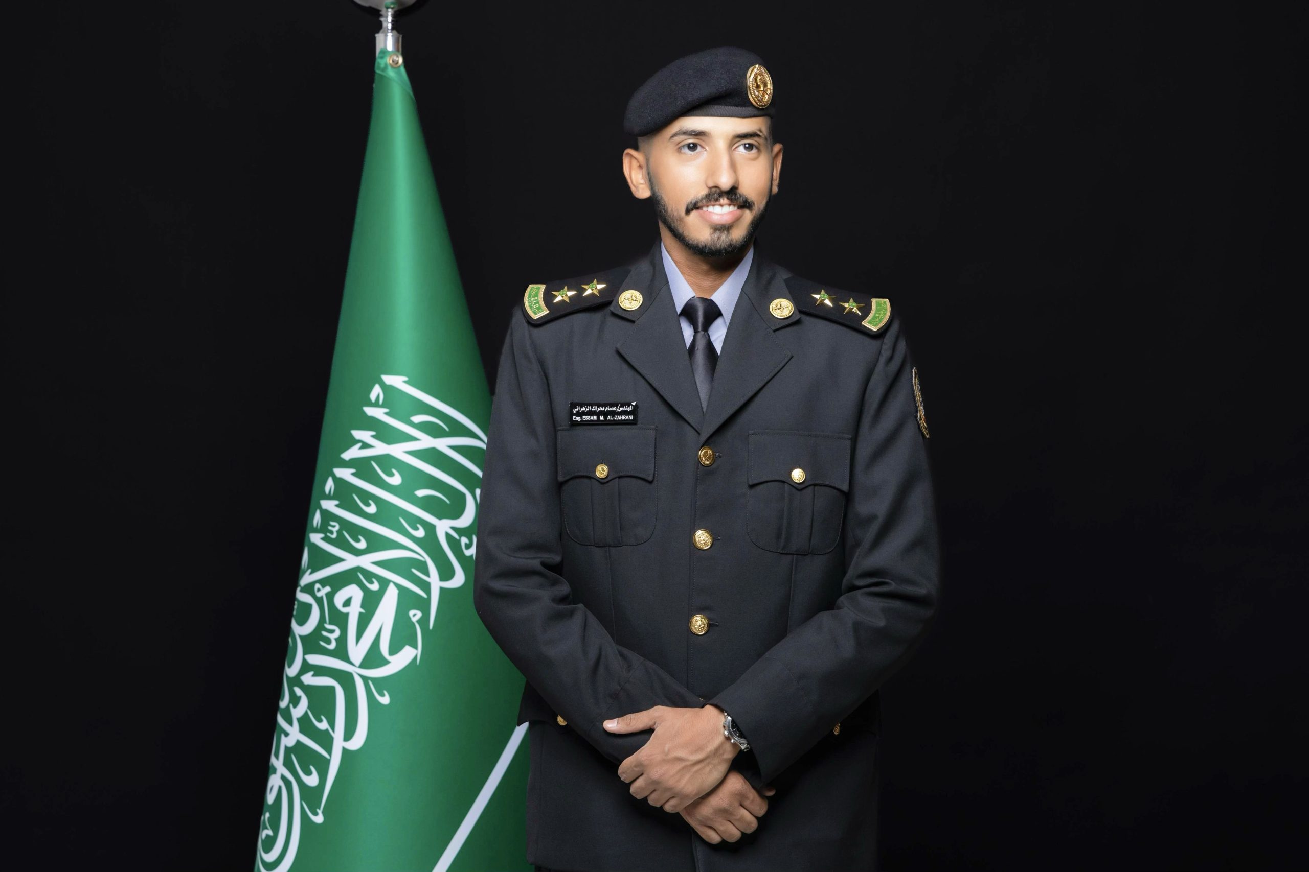 عصام صورة فردية scaled